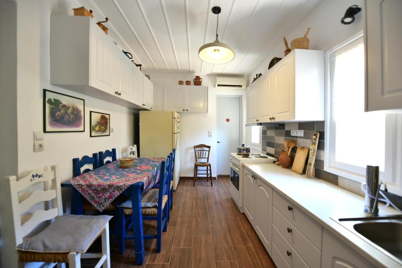 Holiday home Nelly's Coastal Family House *